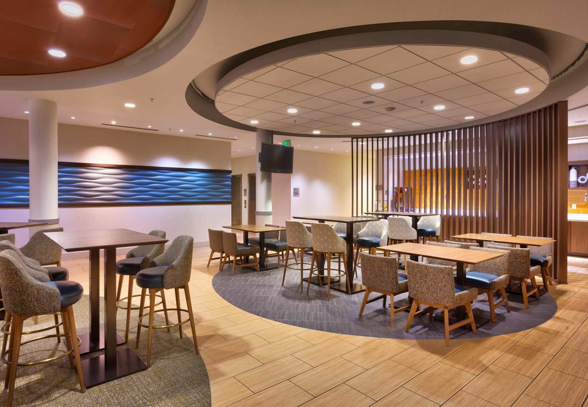 万豪雷克斯堡春季山丘套房酒店 外观 照片